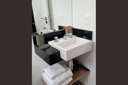Apartamento para alugar com 22m², 1 quarto e sem vaga Apartamento para alugar com 22m², 1 quarto e sem vagaBanheiro