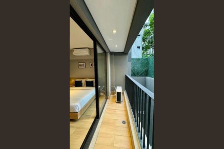 Apartamento para alugar com 22m², 1 quarto e sem vagaVaranda