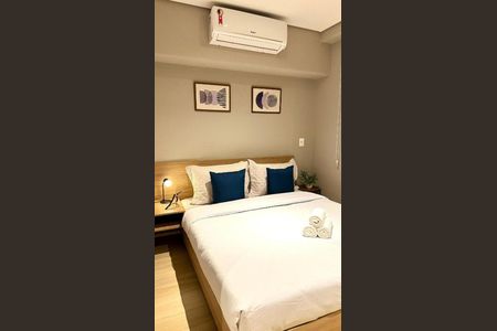 Apartamento para alugar com 22m², 1 quarto e sem vagaSala/Quarto