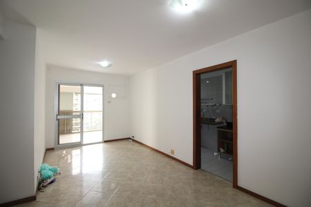 Sala de apartamento à venda com 2 quartos, 73m² em Barra Olímpica, Rio de Janeiro