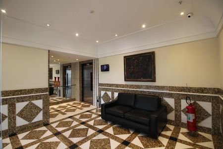 Apartamento à venda com 73m², 2 quartos e 1 vagaÁrea Comum