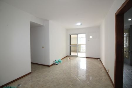 Sala de apartamento à venda com 2 quartos, 73m² em Barra Olímpica, Rio de Janeiro