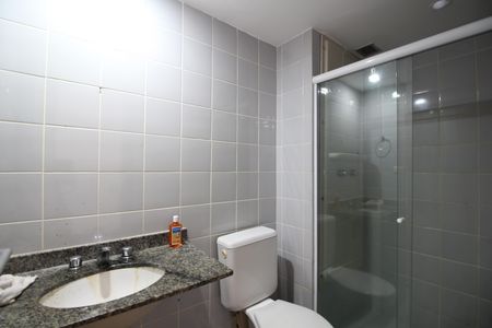 Apartamento à venda com 73m², 2 quartos e 1 vagaBanheiro Social
