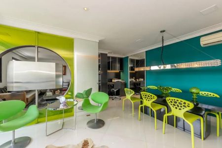 Apartamento à venda com 3 quartos, 89m² em Moema, São Paulo