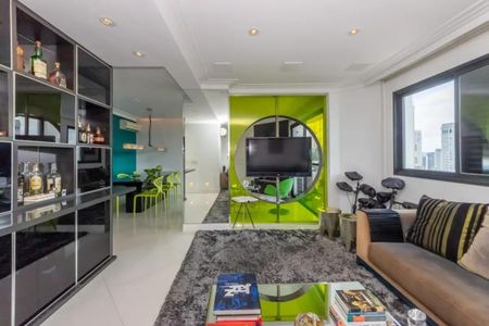 Apartamento à venda com 3 quartos, 89m² em Moema, São Paulo