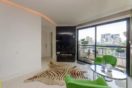 Apartamento à venda com 3 quartos, 89m² em Moema, São Paulo