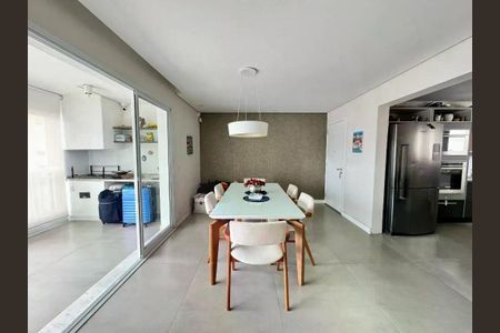 Apartamento à venda com 121m², 3 quartos e 2 vagas