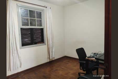 Casa à venda com 385m², 2 quartos e 5 vagas