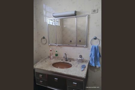 Casa à venda com 385m², 2 quartos e 5 vagas