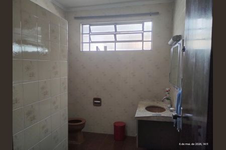 Casa à venda com 385m², 2 quartos e 5 vagas