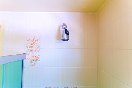 Apartamento à venda com 72m², 2 quartos e 1 vaga Apartamento à venda com 72m², 2 quartos e 1 vagaBanheiro Social