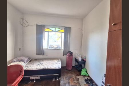 Casa à venda com 3 quartos, 220m² em Fernão Dias, Belo Horizonte