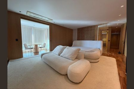 Apartamento à venda com 425m², 3 quartos e 7 vagas