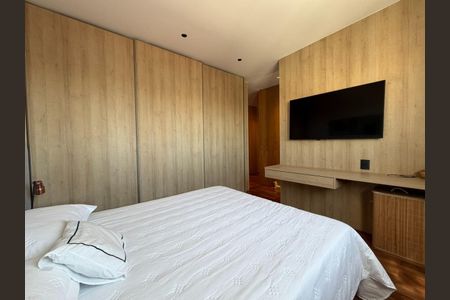 Apartamento à venda com 425m², 3 quartos e 7 vagas