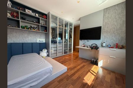 Apartamento à venda com 425m², 3 quartos e 7 vagas