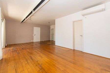 Apartamento à venda com 143m², 3 quartos e 2 vagas