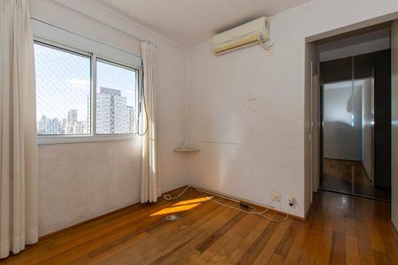 Apartamento à venda com 143m², 3 quartos e 2 vagas