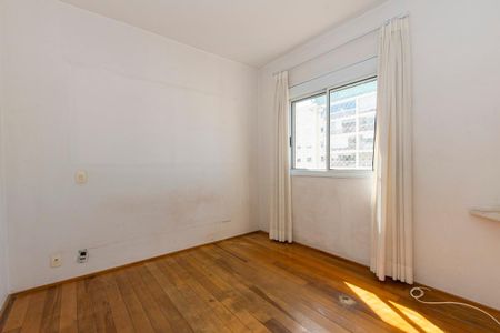 Apartamento à venda com 143m², 3 quartos e 2 vagas