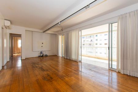 Apartamento à venda com 143m², 3 quartos e 2 vagas
