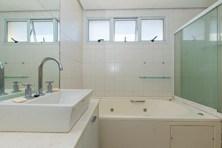 Apartamento à venda com 143m², 3 quartos e 2 vagas