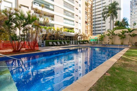 Apartamento à venda com 143m², 3 quartos e 2 vagas