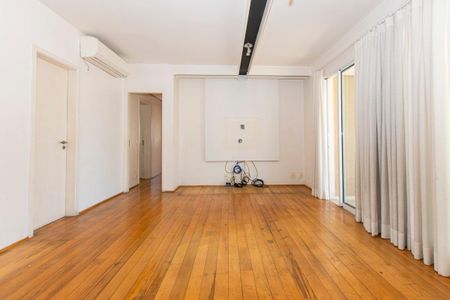 Apartamento à venda com 143m², 3 quartos e 2 vagas