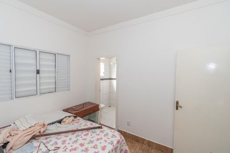Casa de condomínio para alugar com 140m², 3 quartos e 4 vagasSuite 2