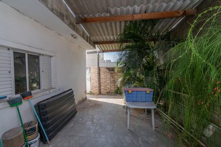 Casa de condomínio para alugar com 140m², 3 quartos e 4 vagasQuintal 