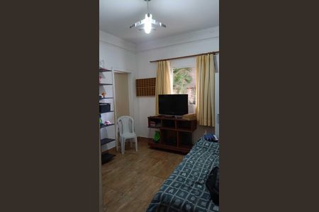 Casa de condomínio para alugar com 140m², 3 quartos e 4 vagas Casa de condomínio para alugar com 140m², 3 quartos e 4 vagasQuarto