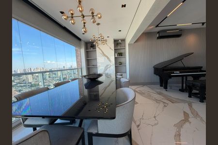 Apartamento à venda com 278m², 3 quartos e 6 vagas