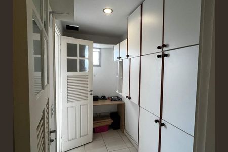 Apartamento à venda com 159m², 3 quartos e 2 vagas