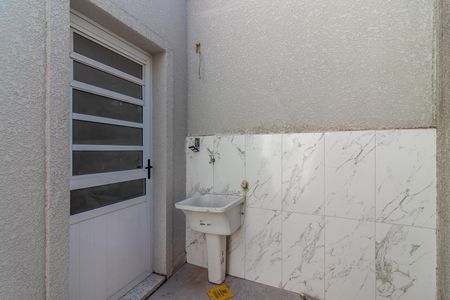 Apartamento para alugar com 35m², 2 quartos e sem vaga Apartamento para alugar com 35m², 2 quartos e sem vagaÁrea de Serviço e Quintal