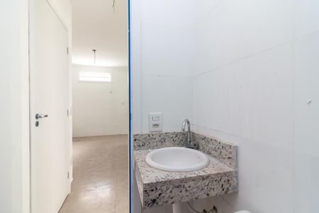 Apartamento para alugar com 35m², 2 quartos e sem vaga Apartamento para alugar com 35m², 2 quartos e sem vagaBanheiro