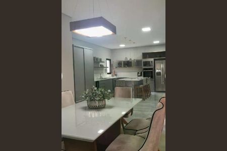 Casa de Condomínio à venda com 3 quartos, 192m² em Swiss Park, Campinas