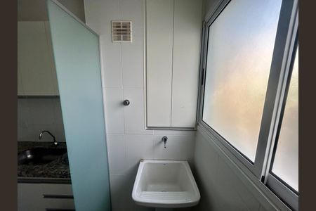 Apartamento para alugar com 70m², 2 quartos e 2 vagas