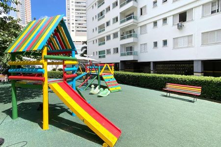 Apartamento para alugar com 70m², 2 quartos e 2 vagas