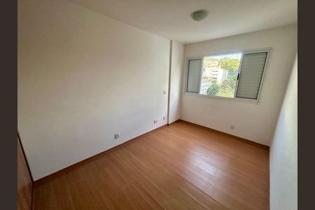 Apartamento para alugar com 70m², 2 quartos e 2 vagas