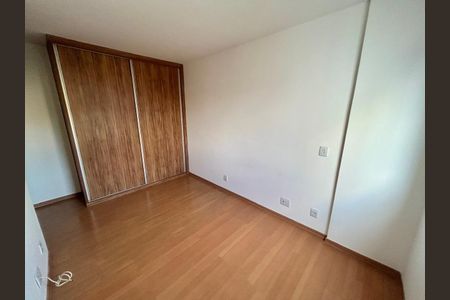 Apartamento para alugar com 70m², 2 quartos e 2 vagas