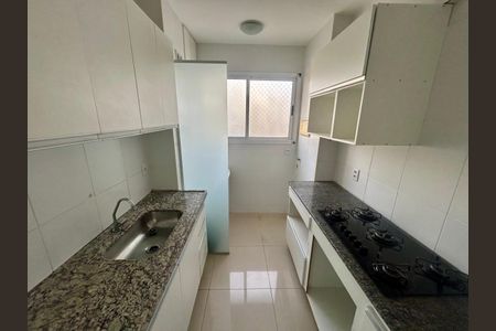 Apartamento para alugar com 70m², 2 quartos e 2 vagas