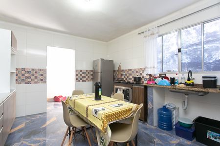Casa para alugar com 175m², 2 quartos e 1 vaga Casa para alugar com 175m², 2 quartos e 1 vagaCozinha