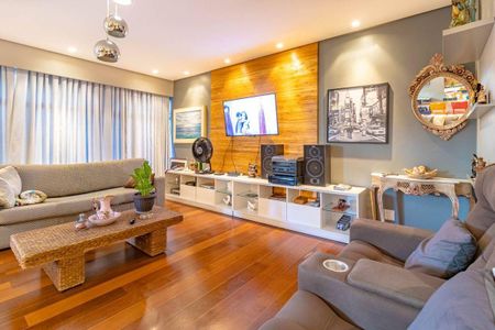 Apartamento à venda com 240m², 4 quartos e 3 vagas