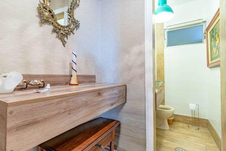 Apartamento à venda com 240m², 4 quartos e 3 vagas