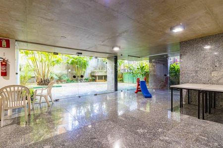 Apartamento à venda com 240m², 4 quartos e 3 vagas