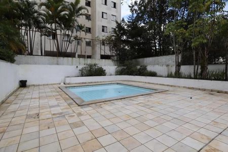 Apartamento para alugar com 70m², 3 quartos e 1 vaga