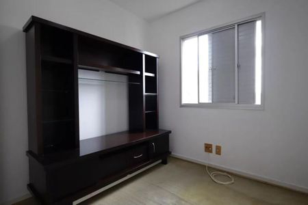 Apartamento para alugar com 70m², 3 quartos e 1 vaga