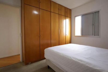 Apartamento para alugar com 70m², 3 quartos e 1 vaga