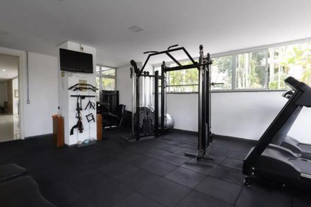 Apartamento para alugar com 70m², 3 quartos e 1 vaga