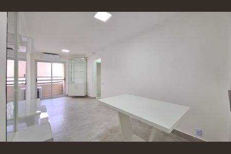 Apartamento à venda com 60m², 2 quartos e 1 vaga Apartamento à venda com 60m², 2 quartos e 1 vagaSala