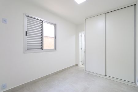 Apartamento à venda com 60m², 2 quartos e 1 vagaQuarto 2