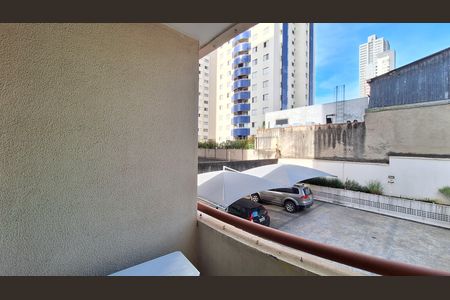 Apartamento à venda com 60m², 2 quartos e 1 vaga Apartamento à venda com 60m², 2 quartos e 1 vagaVaranda